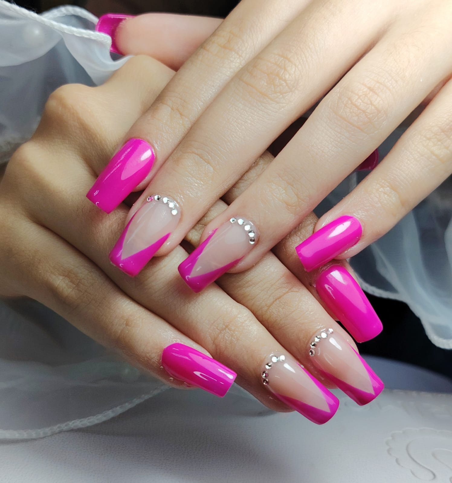 Manicura rusa combinada esmaltado semipermanente